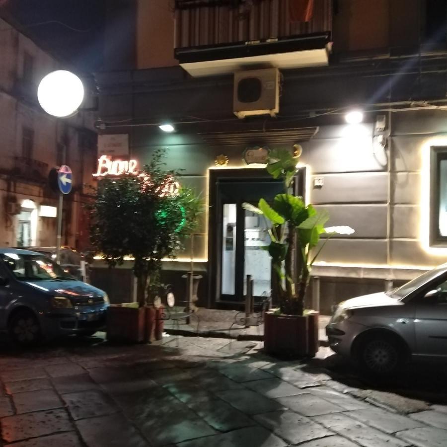 Casa Confort - Napoli Centro المظهر الخارجي الصورة